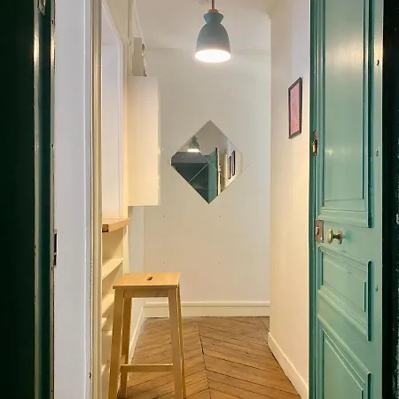 Apartment Sweet Rochechouart Paris